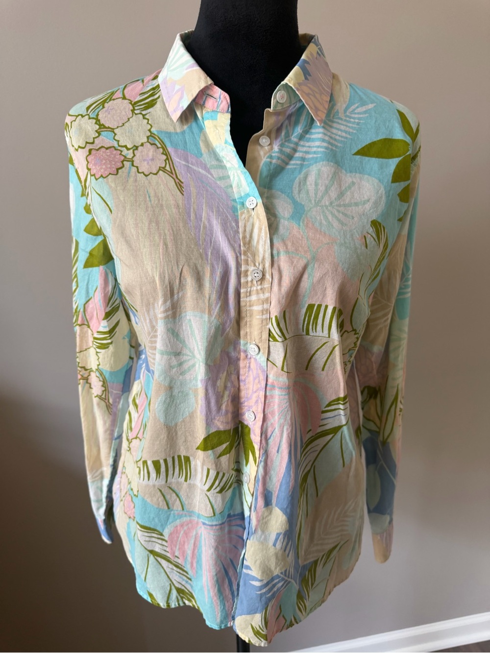 Talbots Light Floral Print Button Shirt - Pastel Blue & Cream Petite Large